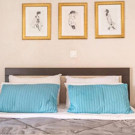 Openair Hot Tub/Big Balcony/Great Boutique Apt Atina Dış mekan fotoğraf