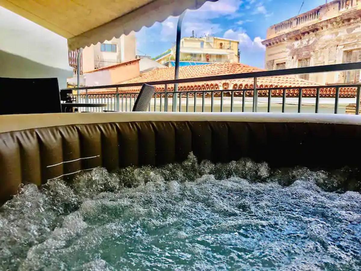 Openair Hot Tub/Big Balcony/Great Boutique Apt Atina Dış mekan fotoğraf
