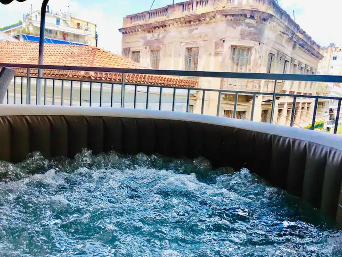 Openair Hot Tub/Big Balcony/Great Boutique Apt Atina Dış mekan fotoğraf