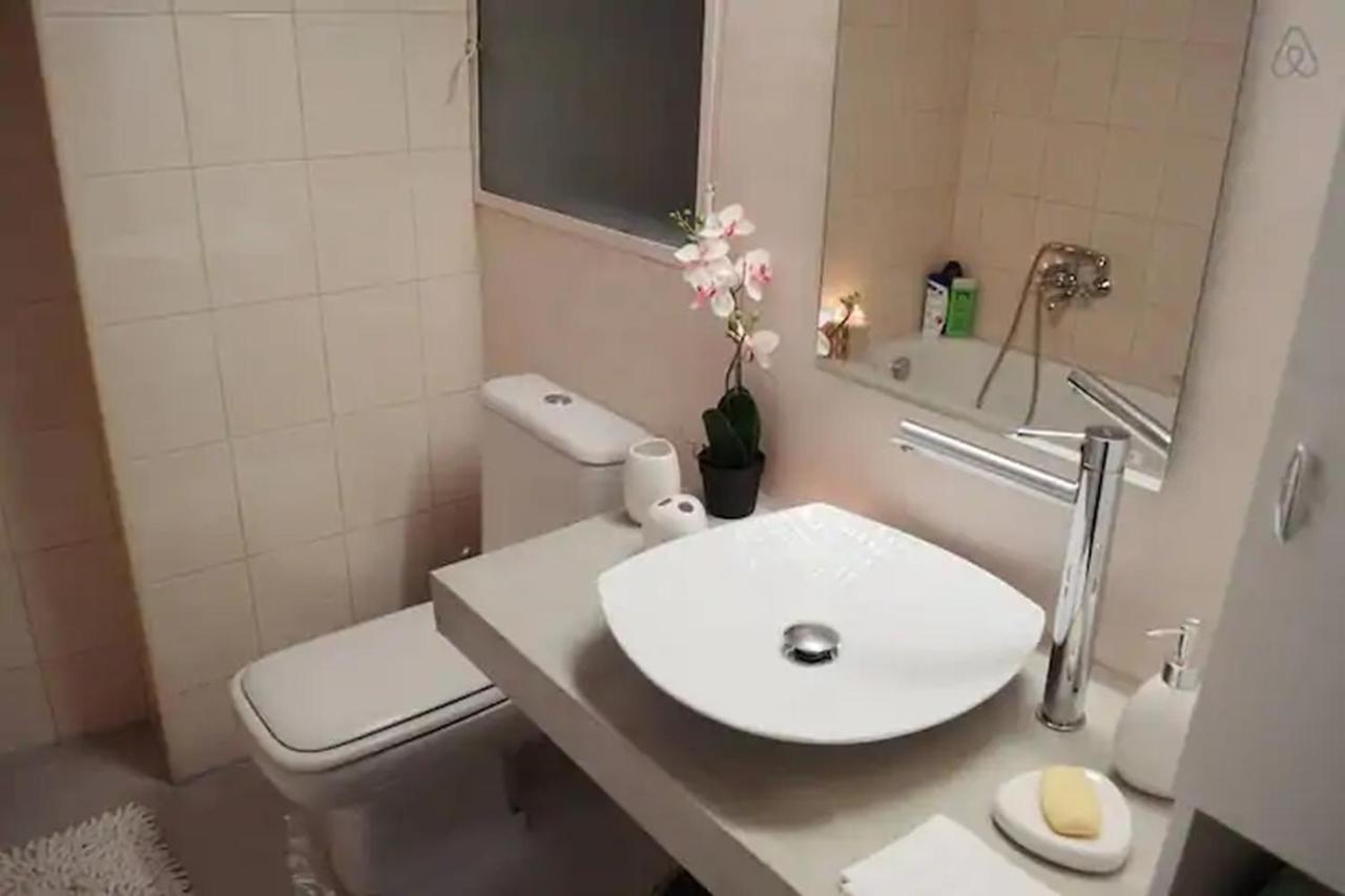 Openair Hot Tub/Big Balcony/Great Boutique Apt Atina Dış mekan fotoğraf