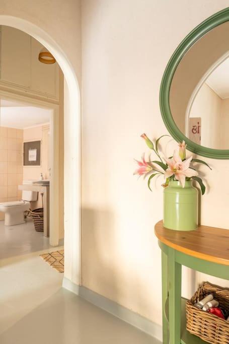 Openair Hot Tub/Big Balcony/Great Boutique Apt Atina Dış mekan fotoğraf