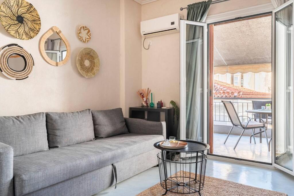 Openair Hot Tub/Big Balcony/Great Boutique Apt Atina Dış mekan fotoğraf